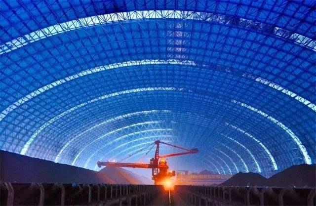 三河亿优钢构工程师为您解析原料场封闭技术的特点和类型